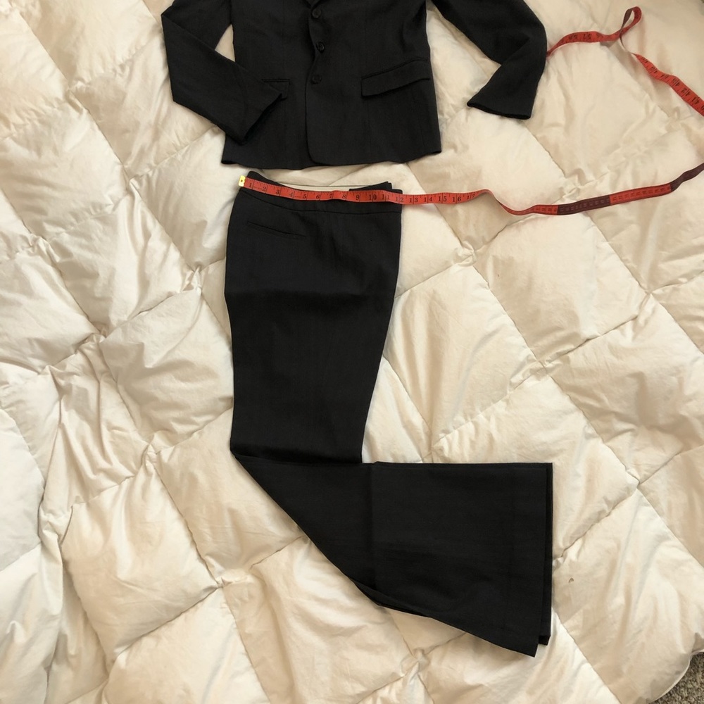 ElieTahari pantsuit-๐ผSize 4๐ผ๐ผ - Picture 12 of 15